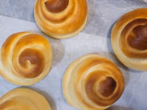 Baked ensaymada buns