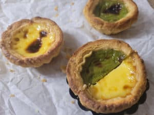 Mix of egg and matcha tarts