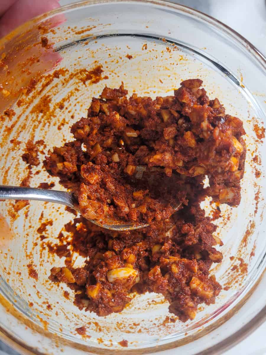 Bowl to marinated cheese paste