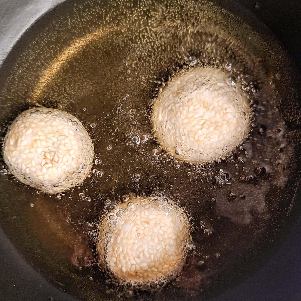 Sesame balls deep fried in oil